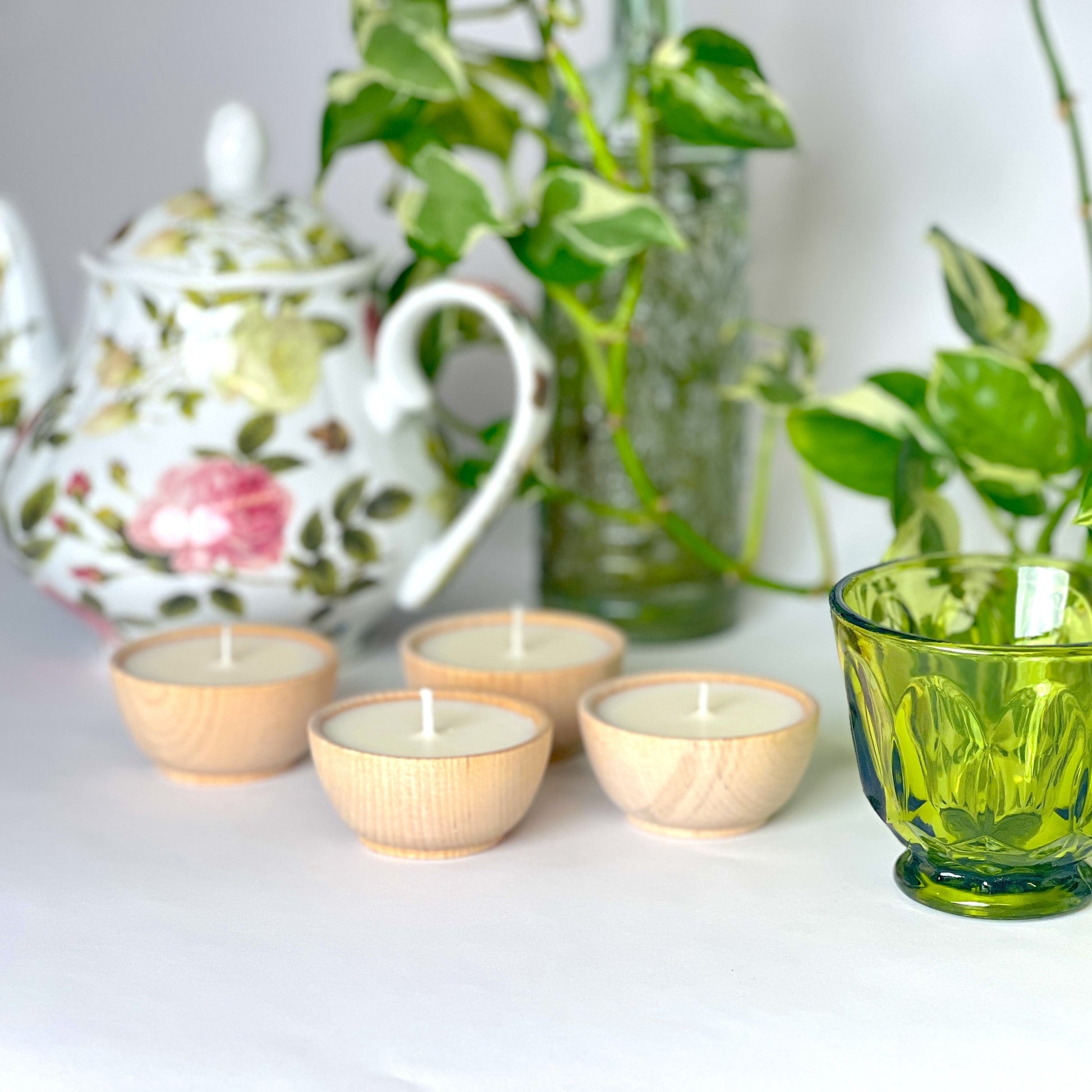 Keep your outdoor gatherings comfortable and bug-free with our Citronella Essential Oil Candles. Citronella is renowned as a natural insect repellent, helping to ward off unwanted pests while creating a cozy glow and inviting ambiance on your patio, deck, or garden. These candles also make a thoughtful gift for any outdoor enthusiast!

Each candle is handcrafted with luxurious, all-natural soy wax and naturally coated wicks, infused with pure citronella essential oil for clean, effective protection.