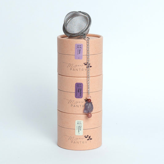 Show your appreciation this season with the Holiday Hostess Wellness Gift Set from Megan’s Pantry — a beautifully curated tea sampler designed to nourish, relax, and delight. This thoughtful, wellness-focused gift is perfect for party hosts, teachers, coworkers, or anyone who deserves a moment of calm and care during the busy holiday season.